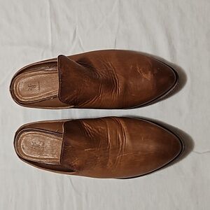 FRYE Mule